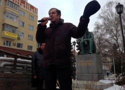 Андрей Померанцев заподозрил мэрию Воронежа в лоббировании чужих интересов в войне за домофоны 