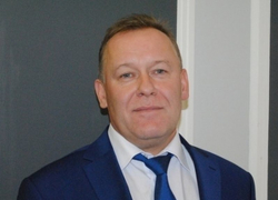 Префекта Левобережного района Воронежа Гордеев наградил почетным знаком