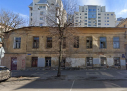 Разваливающимся «Домом врача Тобина» в Воронеже заинтересовался председатель СК