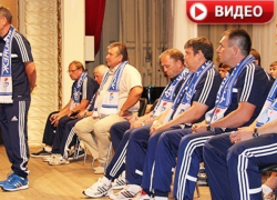 Футболисты Воронежского «Факела» встретились с болельщиками