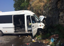 Воронежские студентки попали в страшную автокатастрофу в Абхазии, где пострадало 27 человек