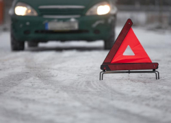 Воронежец погиб под колесами Niva Chevrolet на сельской дороге