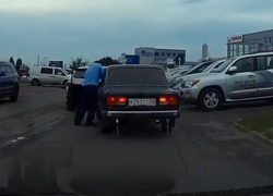 В Воронеже полковник ВВС безнаказанно избил водителя «семерки» 