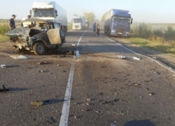 На воронежской трассе лоб в лоб столкнулись «Лада» и «Хендэ»: погибла женщина