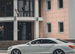 Шикарный Mercedes из Эмиратов невероятным образом очутился в Воронеже