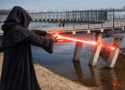 Проклятие Петровской набережной: за гнущимися мостами и бесконечным благоустройством может стоять мистика