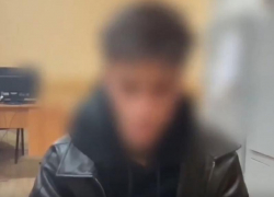 Студент из Воронежа поджег полицейскую машину в Оренбурге по указке неизвестных