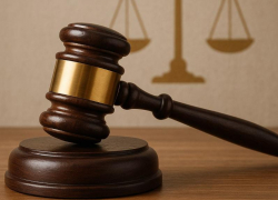 Воронежец угрожал убить жену на глазах детей 