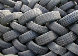 Воронежцев ночью отравлял запах горелой резины