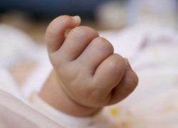 После родов мать забила до смерти новорожденного сына под Воронежем