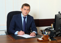 Владимир Нетесов рассказал о том, почему депутатам хотят отменить зарплаты