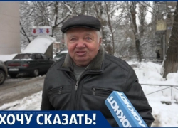 Есть у нас мэр города? Мне кажется, его нет, - воронежец Михаил Петров