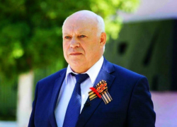 Бывший спикер Воронежской облдумы Владимир Ключников отмечает 76-летие