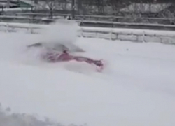 Возможности Audi А7 в сугробах Воронежа сняли на видео 