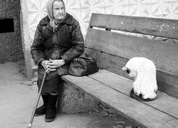 Под Воронежем бывший уголовник избил и ограбил пенсионерку