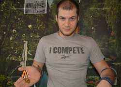 Воронежский ополченец Александр Пашков бросает вызов единороссу Ивану Кандыбину