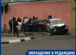 Опубликовано фото жесткого ДТП в центре Воронежа