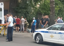 Трех человек сбили на тротуаре на проспекте Труда в Воронеже