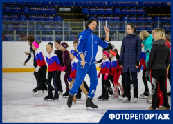 Нововоронежская АЭС: чемпион мира в танцах на льду Максим Шабалин провел мастер-класс для юных фигуристов