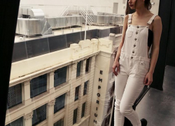 Воронежская школьница выпала с восьмого этажа многоэтажки в Северном районе