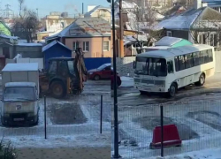 Порыв на водоводе: названа причина ледяного ада на улице Кривошеина в Воронеже