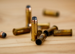 Под Воронежем мужчина дома хранил порох и боеприпасы 