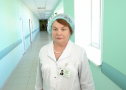 Завотделением нейрохирургии облбольницы Валерия Ланецкая отмечает день рождения в Воронеже
