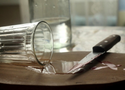 В Воронежской области мужчина ударил ножом в грудь свою гражданскую жену 