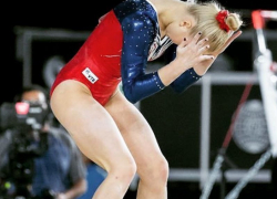 Воронежская гимнастка Мельникова заняла 16 место на Чемпионате мира