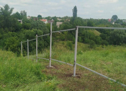 Пруд предков отрезали забором: жители требуют доступ к воде под Воронежем