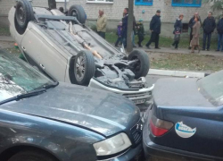 Воронежцев удивило очередное ДТП с "перевёртышем"