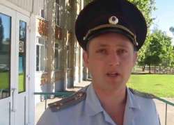 Борца с «фашистской шляпой» навестил полицейский по заявлению и.о. главы россошанской администрации