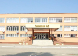 Попойка гимназистов на перемене обернулась прокурорской проверкой в Воронеже