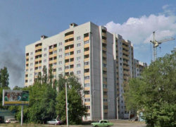 Воронежец разбился насмерть, выпав из окна многоэтажки