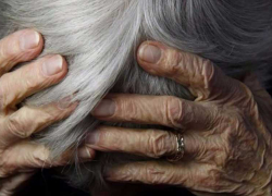 Пьяный воронежец избил и ограбил мать пенсионерку 