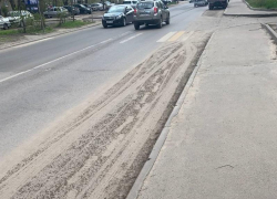Уродливое наследие зимы требуют убрать с улиц жители Воронежа 