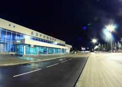В воронежском аэропорте экстренно приземлился самолет, где пассажир потерял сознание