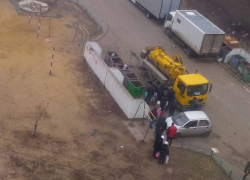 Бесхозный водопровод почти на сутки оставил воронежцев без воды