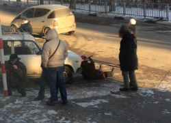 В Воронеже пенсионерка собственным телом спасла незаконный шлагбаум