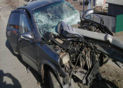 Воронежский водитель разбился насмерть после столкновения с отбойником