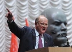 Геннадий Зюганов поддержал Константина Ашифина на выборах губернатора 