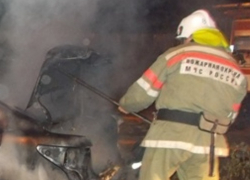 В Воронежской области сгорел «Мерседес»