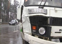 Трое детей и двое взрослых пострадали в массовом ДТП с автобусом под Воронежем