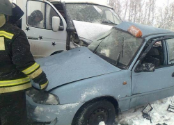 Под Воронежем таксист врезался в «Газель»: водитель скончался