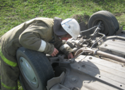 На воронежской трассе «скорая» с пациентом вылетела в кювет и перевернулась 