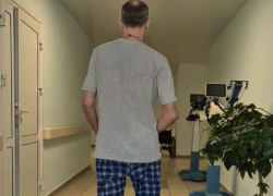 Упавшего с 10-метровой высоты воронежца медики поставили на ноги после множества операций