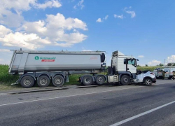 Ребёнок и двое взрослых насмерть разбились в ДТП под Воронежем