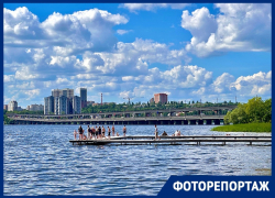Купаюсь, где хочу: пляжный сезон открыли жители Воронежа