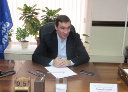 Бывший единоросс Евгений Хамин не смог вспомнить, как ЕР одобряли повышение пенсионного возраста и голосовали за «золотые пенсии»