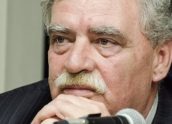 Руководитель управления культуры мэрии Воронежа Иван Чухнов отказался от встречи с Олегом Пахолковым